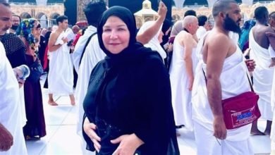 عبير منير تشارك جمهورها من مناسك العمرة 