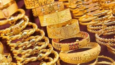 انخفاض جديد في أسعار الذهب بعد استقراره صباح اليوم