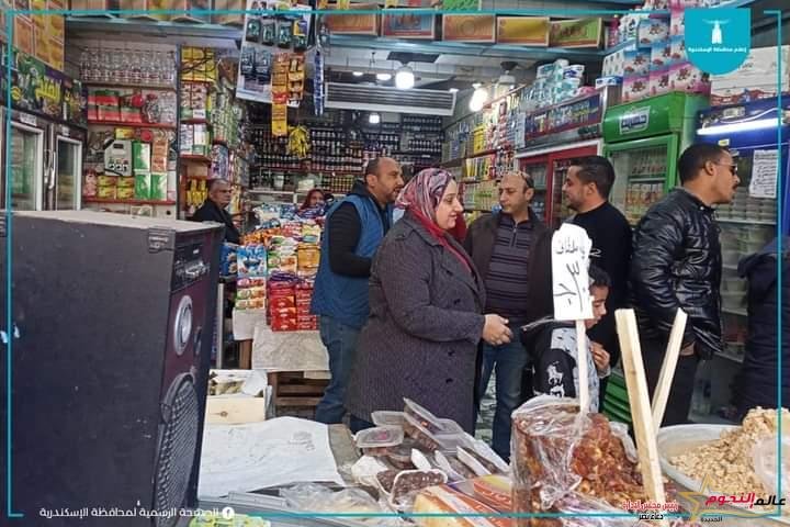 محافظ الإسكندرية يشدد على رؤساء الأحياء للتأكد من ضبط الأسعار ومدى توافر كافة السلع بالأسواق
