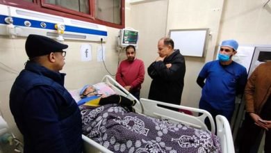 محافظ أسيوط يزور مصابى حادث انهيار منزل بحى غرب