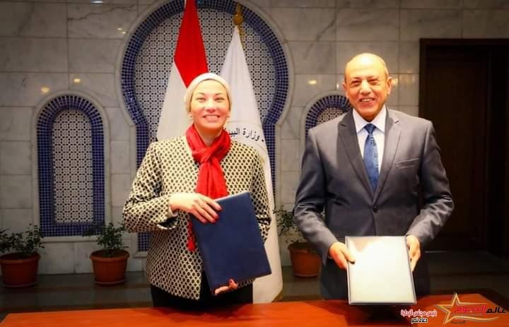 وزيرا البيئة والطيران المدني يوقعان بروتوكولا للتعاون لدعم العمل البيئي