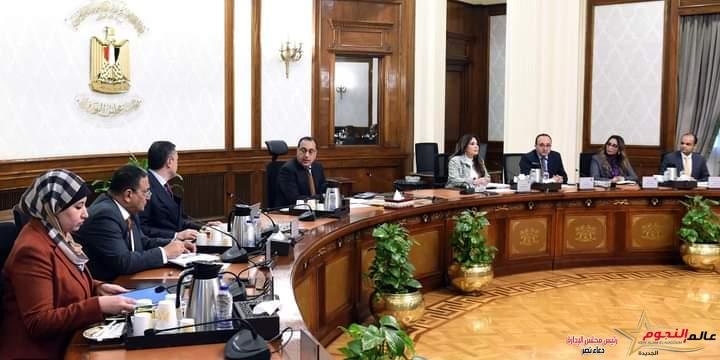 رئيس الوزراء يتابع مع وزير السياحة والآثار جهود الوزارة في ملفات العمل المختلفة 2 رئيس الوزراء يتابع مع وزير السياحة والآثار جهود الوزارة في ملفات العمل المختلفة