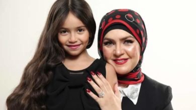 عالم النجوم تهنئ نجلة الفنانة "منال عبد اللطيف"