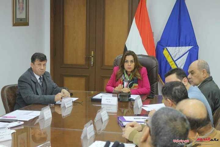 محافظ دمياط تناقش عدد من الملفات الخاصة بمصنع أبو جريدة لتدوير القمامة بفارسكور