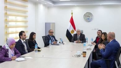 وزير التعليم العالي يبحث سبل دعم التعاون مع شركة مايكروسوفت