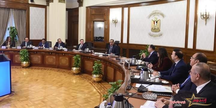 رئيس الوزراء يتابع موقف تطبيق منظومة الشحن المسبق 2 رئيس الوزراء يتابع موقف تطبيق منظومة الشحن المسبق