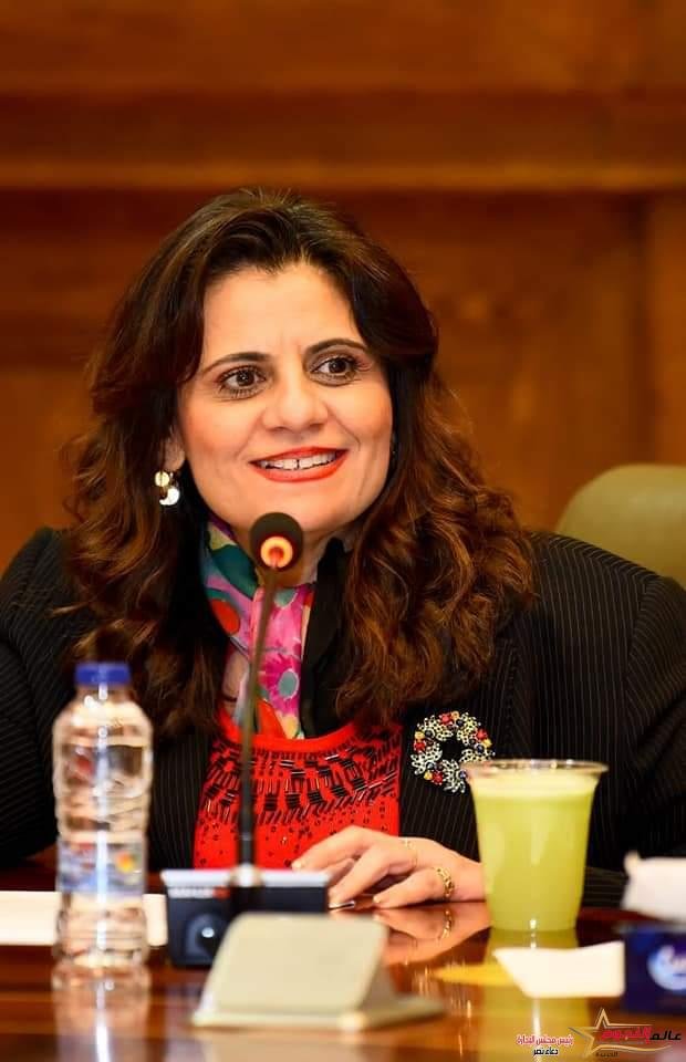 وزيرة الهجرة تشارك في اجتماع لجنة الشئون الخارجية والعربية والإفريقية بمجلس الشيوخ 2 وزيرة الهجرة تشارك في اجتماع لجنة الشئون الخارجية والعربية والإفريقية بمجلس الشيوخ