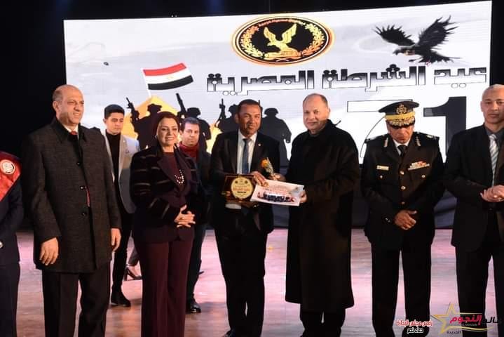 محافظ أسيوط يشهد احتفال الجامعة بمناسبة عيد الشرطة الـ 71 بحضور القيادات الأمنية والدينية والشعبية 1 محافظ أسيوط يشهد احتفال الجامعة بمناسبة عيد الشرطة الـ 71 بحضور القيادات الأمنية والدينية والشعبية