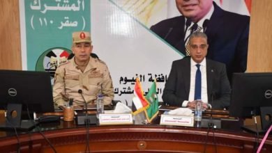 محافظ الفيوم وقائد قوات الدفاع الشعبي يشهدان بدء فعاليات التدريب المشترك "صقر 110"