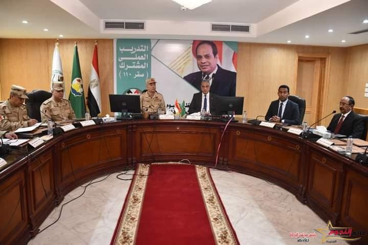 محافظ الفيوم وقائد قوات الدفاع الشعبي يشهدان بدء فعاليات التدريب المشترك "صقر 110"