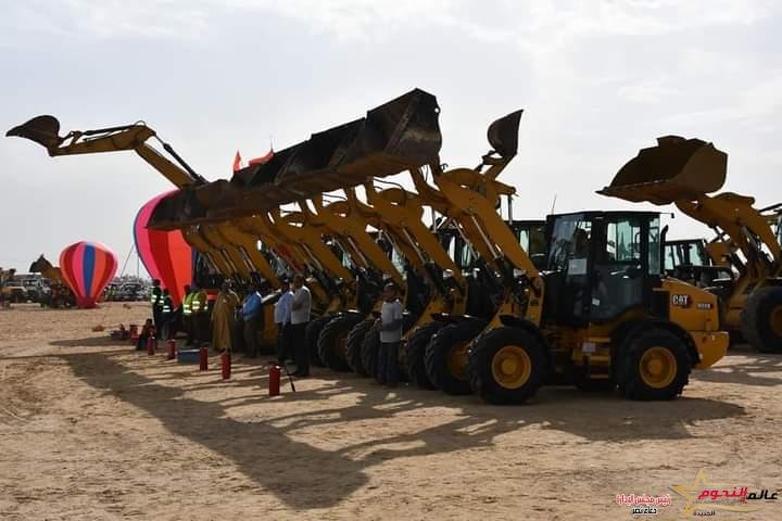 محافظ الفيوم وقائد قوات الدفاع الشعبي يتفقدان معسكر الإيواء