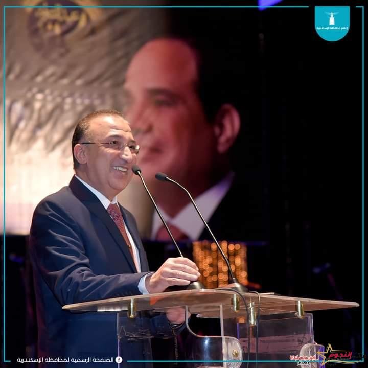 إيهاب توفيق يتألق داخل إحتفالية عيد الشرطة في دار الأوبرا بالإسكندرية