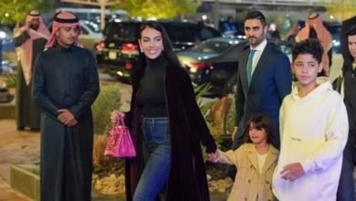 جورجينا ترتدي العباءة وتتحدث العربية في السعودية... صور 