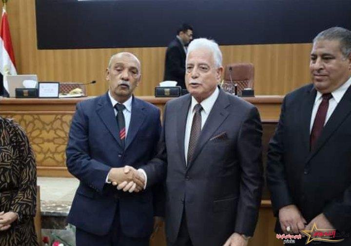 محافظ جنوب سيناء يكرم عددا من الرموز القياديه المتقاعدة للمحافظة