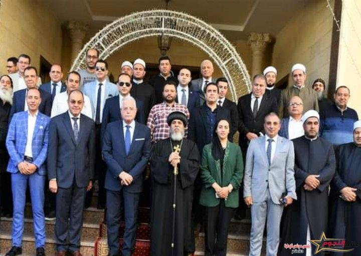 فوده يقوم بزيارة كاتدرائية السمائيين بشرم الشيخ ويقدم التهنئة للإخوة الأقباط الأرثوذوكس 1 فوده يقوم بزيارة كاتدرائية السمائيين بشرم الشيخ ويقدم التهنئة للإخوة الأقباط الأرثوذوكس