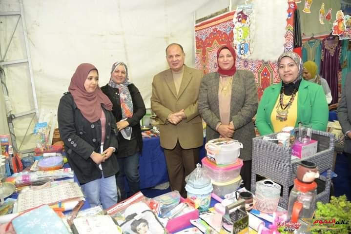 محافظ أسيوط يفتتح معرضين "أهلًا رمضان" بحى شرق 1 محافظ أسيوط يفتتح معرضين "أهلًا رمضان" بحى شرق