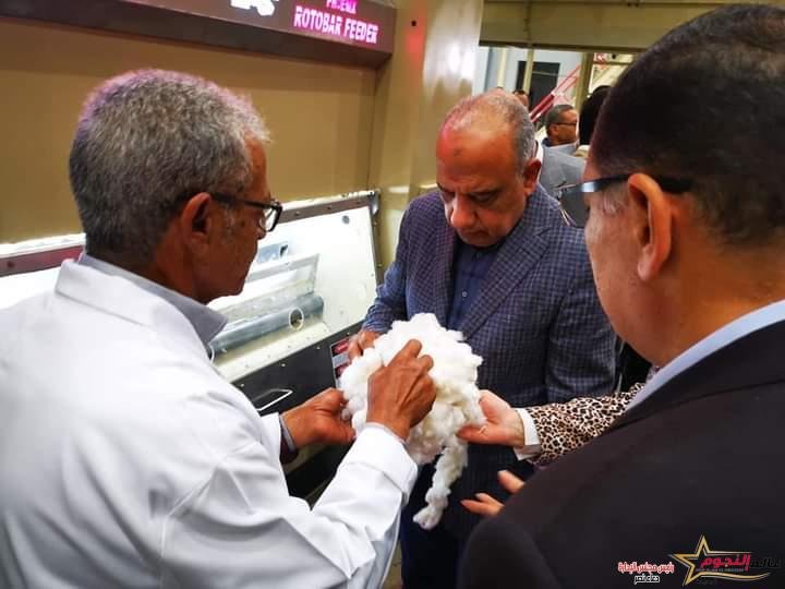 قطاع الأعمال: بيع 1.6 مليون قنطار قطن بإجمالي 8.9 مليار جنيه ضمن منظومة التداول الجديدة حتى الآن