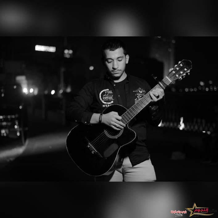 الشاعر أحمد ترك يعلن عن حفله القادم خلال شهر مارس