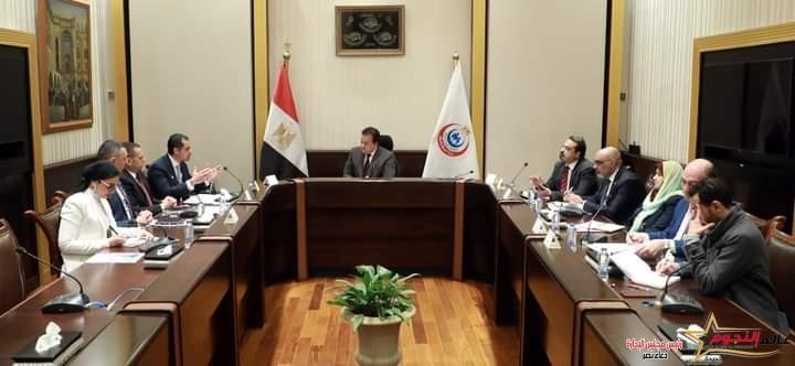 عبدالغفار يبحث التعاون مع "نوفارتس" لتطوير خدمات الرعاية الصحية والدوائية 2 عبدالغفار يبحث التعاون مع "نوفارتس" لتطوير خدمات الرعاية الصحية والدوائية