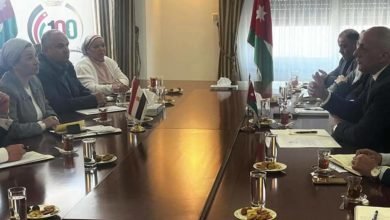 وزيرة البيئة تلتقى نظيرها الأردني لبحث فرص دعم الاستثمار في مجال حماية الطبيعة فى إطار زيارتها للأردن