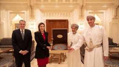 وزيرة الثقافة تزور دار الأوبرا السلطانية مسقط وتبحث سُبل التعاون بين الدارين المصرية والعمانية