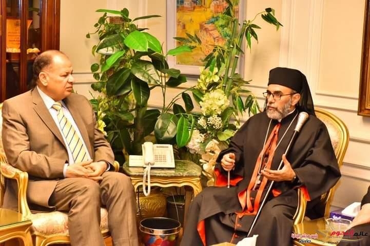 محافظ أسيوط يستقبل مطران الأقباط الكاثوليك لبحث أوجه التعاون في مختلف المجالات التنموية