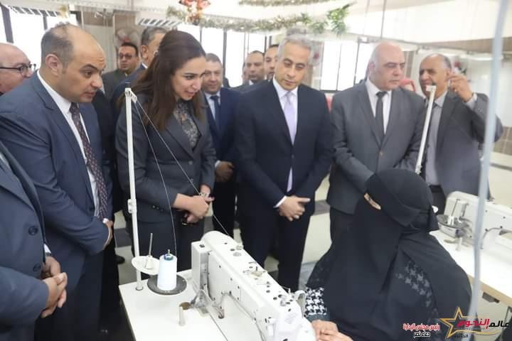 وزير القوى العاملة ونائب محافظ البحيرة يتفقدان مركز تدريب مهني حوش عيسى 2 وزير القوى العاملة ونائب محافظ البحيرة يتفقدان مركز تدريب مهني حوش عيسى