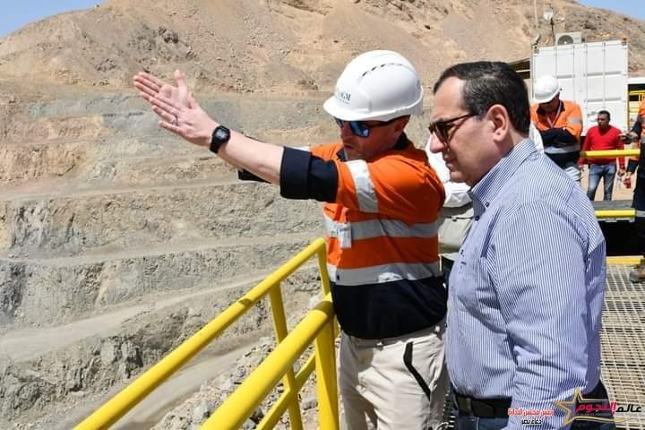 الملا: لدينا ثروات وإمكانيات وتنامى فى أنشطة الاستكشاف وشركات عالمية وتجارب نجاح وكوادر وخبرات تؤهلنا لتحقيق المأمول 2 الملا: لدينا ثروات وإمكانيات وتنامى فى أنشطة الاستكشاف وشركات عالمية وتجارب نجاح وكوادر وخبرات تؤهلنا لتحقيق المأمول