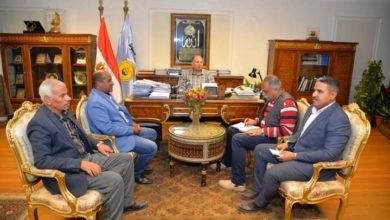 محافظ أسيوط يوجه بالقضاء على تجمعات القمامة والمقالب العشوائية وتكثيف حملات النظافة لطرق مسار رحلة العائلة المقدسة