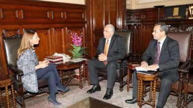 القصير يبحث مع المدير الإقليمي لليونيسكو بالقاهرة التعاون في مجال تطوير الحدائق النباتية 