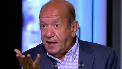 لطفي لبيب يدلي بصوته في انتخابات نقابة المهن التمثيلية