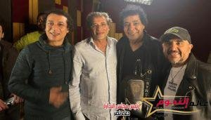 خالد يوسف يشارك بصور لمحمد منير في بروفات سره الباتع 2 خالد يوسف يشارك بصور لمحمد منير في بروفات سره الباتع