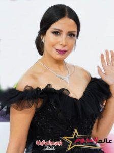 خاص لعالم النجوم... للمرة الأولى ياسمين رحمي تخوض تجربة التمثيل مع والدتها في مسلسل "علاقة مشروعة" 