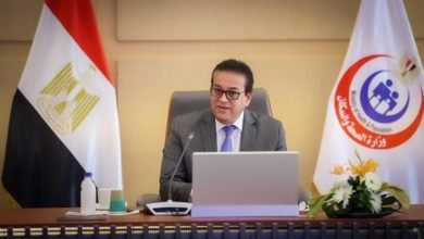 د. خالد عبد الغفار يشهد انعقاد القرعة العلنية لاختيار أعضاء بعثة الحج الطبية
