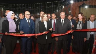 وزيرة الثقافة ومحافظ الجيزة يفتتحان معرض فيصل للكتاب في نسخته ال11 