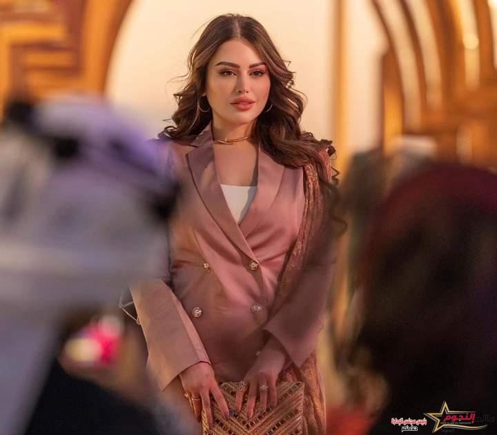 زينب الخليفة تحصل على أفضل صانع محتوى ومؤثرة في رمضان ٢٠٢٣ 2 زينب الخليفة تحصل على أفضل صانع محتوى ومؤثرة في رمضان ٢٠٢٣