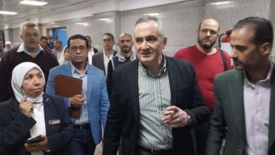 رئيس الهيئة الطبية فى زيارة ميدانية لمستشفى بنها التعليمى بالقليوبية