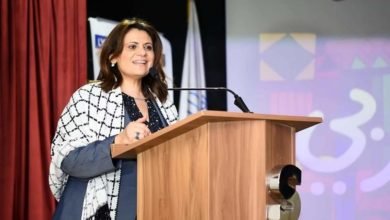 السفيرة سها جندي تؤكد على ضرورة اعتزاز الأجيال الجديدة بحضارتهم وبلدهم فهم قادة المستقبل