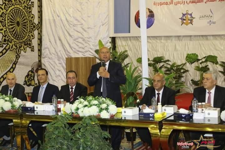 وزير النقل يزور الورش المركزية لشركة شرق الدلتا للنقل والسياحة