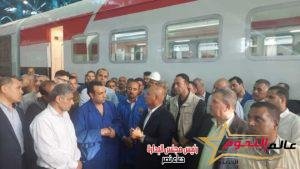 وزير النقل يلتقي عدد من المهندسين وقائدي القطارات والعاملين بورش كوم أبو راضي 2 وزير النقل يلتقي عدد من المهندسين وقائدي القطارات والعاملين بورش كوم أبو راضي