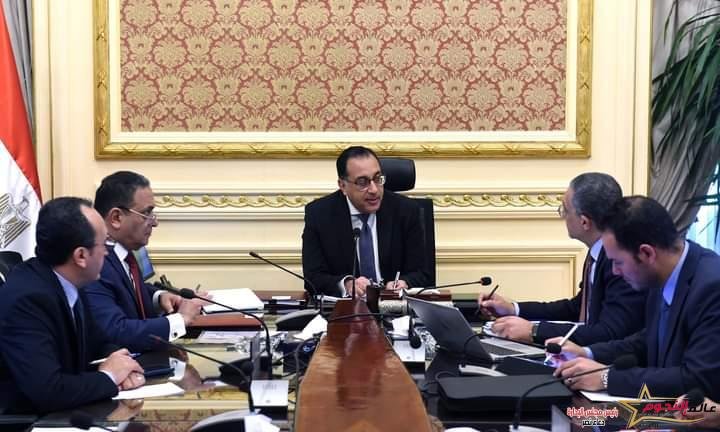 رئيس الوزراء يلتقي الرئيس التنفيذي للهيئة العامة للاستثمار والمناطق الحرة 