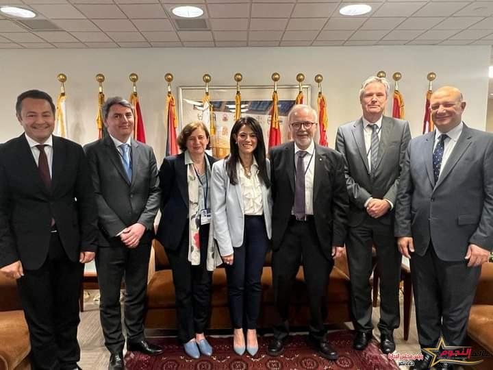 المشاط تلتقي رئيسي بنك الاستثمار الأوروبي لإعادة الإعمار والتنمية خلال اجتماعات الربيع بواشنطن
