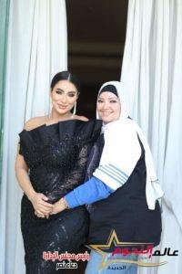 رانيا حمدي مع جوري بكر في جلسة تصوير بعد نجاح مسلسل " جعفر العمدة " 2 رانيا حمدي مع جوري بكر في جلسة تصوير بعد نجاح مسلسل " جعفر العمدة "