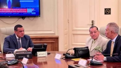 آمنة يتفقد غرفة العمليات وإدارة الأزمات بالوزارة لمتابعة استعدادات عيد الفطر المبارك بالمحافظات