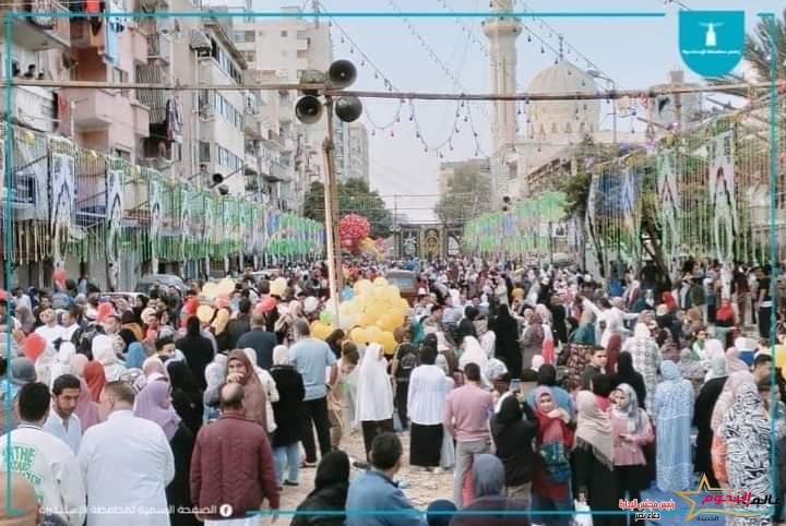 مراكز الشباب بالإسكندرية تواصل إستقبال المواطنين ضمن مبادرة "العيد أحلى بمراكز الشباب" 2 مراكز الشباب بالإسكندرية تواصل إستقبال المواطنين ضمن مبادرة "العيد أحلى بمراكز الشباب"