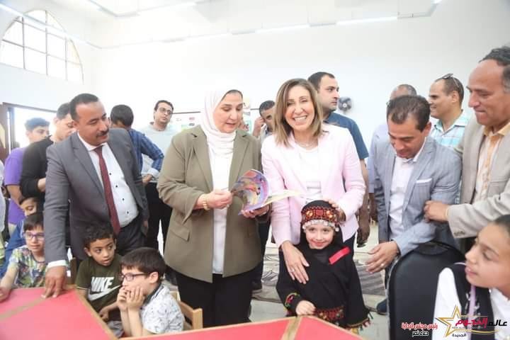 الكيلاني تفتتح مكتبتي ضاحية "السلام الثقافية""والعريش العامة" 3 الكيلاني تفتتح مكتبتي ضاحية "السلام الثقافية""والعريش العامة"