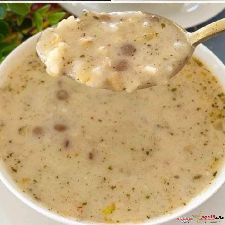 شوربة العدس والأرز والبرغل ... مقدمة من: مطبخ عالم النجوم