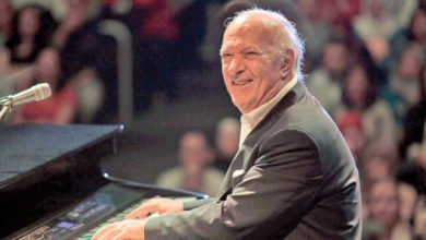 الموسيقار عمر خيرت يستعد لاحياء حفلاً موسيقيًا مساء اليوم