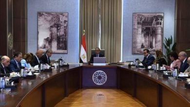 رئيس الوزراء يتابع إجراءات التعامل مع تداعيات الأحداث في السودان الشقيق