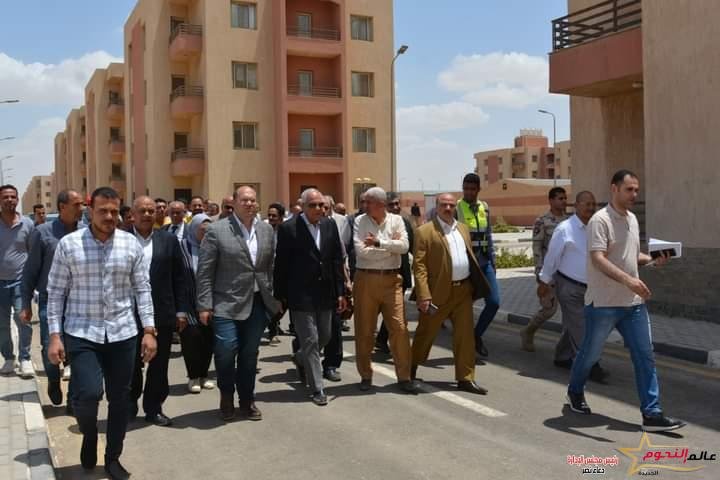 محافظ الجيزة: مشروع سكني متكامل لمواطني قرية الديسمي بالصف متضرري السيول